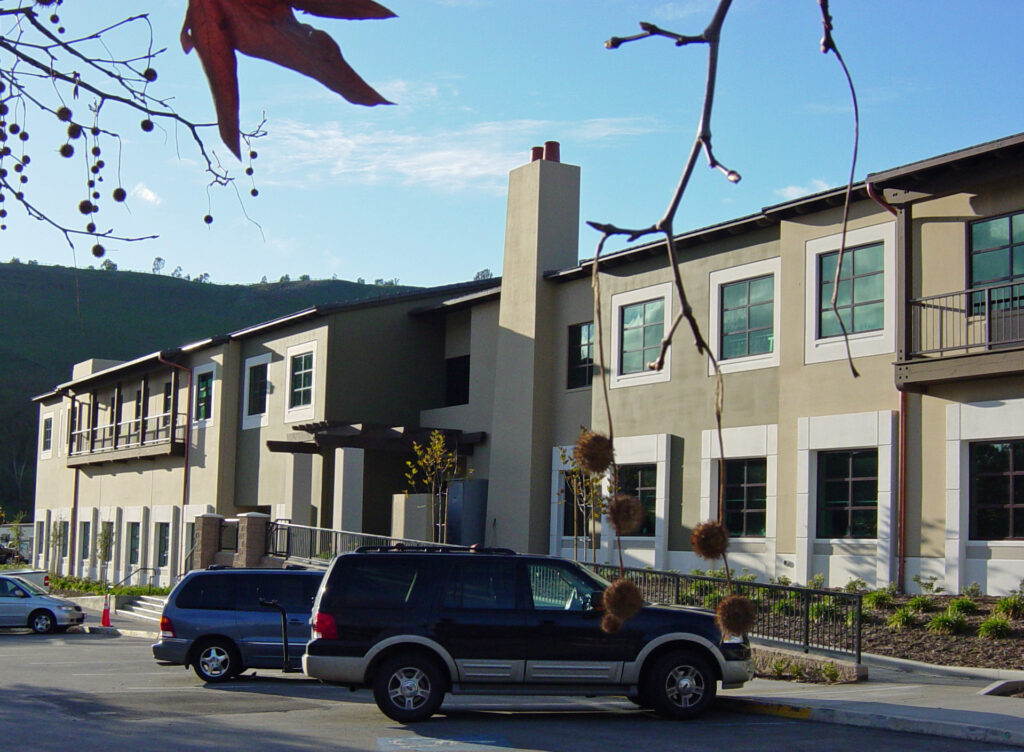 SADDLEBACK VALLEY CHRISTIAN SCHOOL J7 Architecture, Inc.